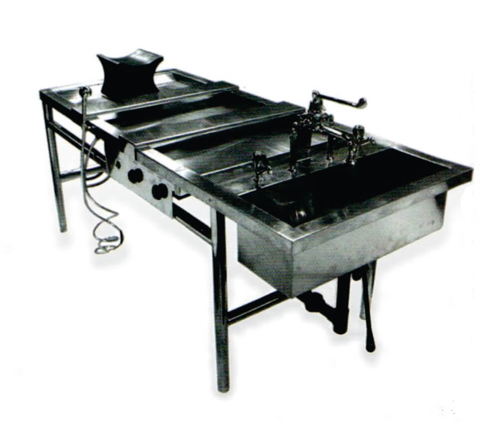 autopsy table LAT-1090 for web